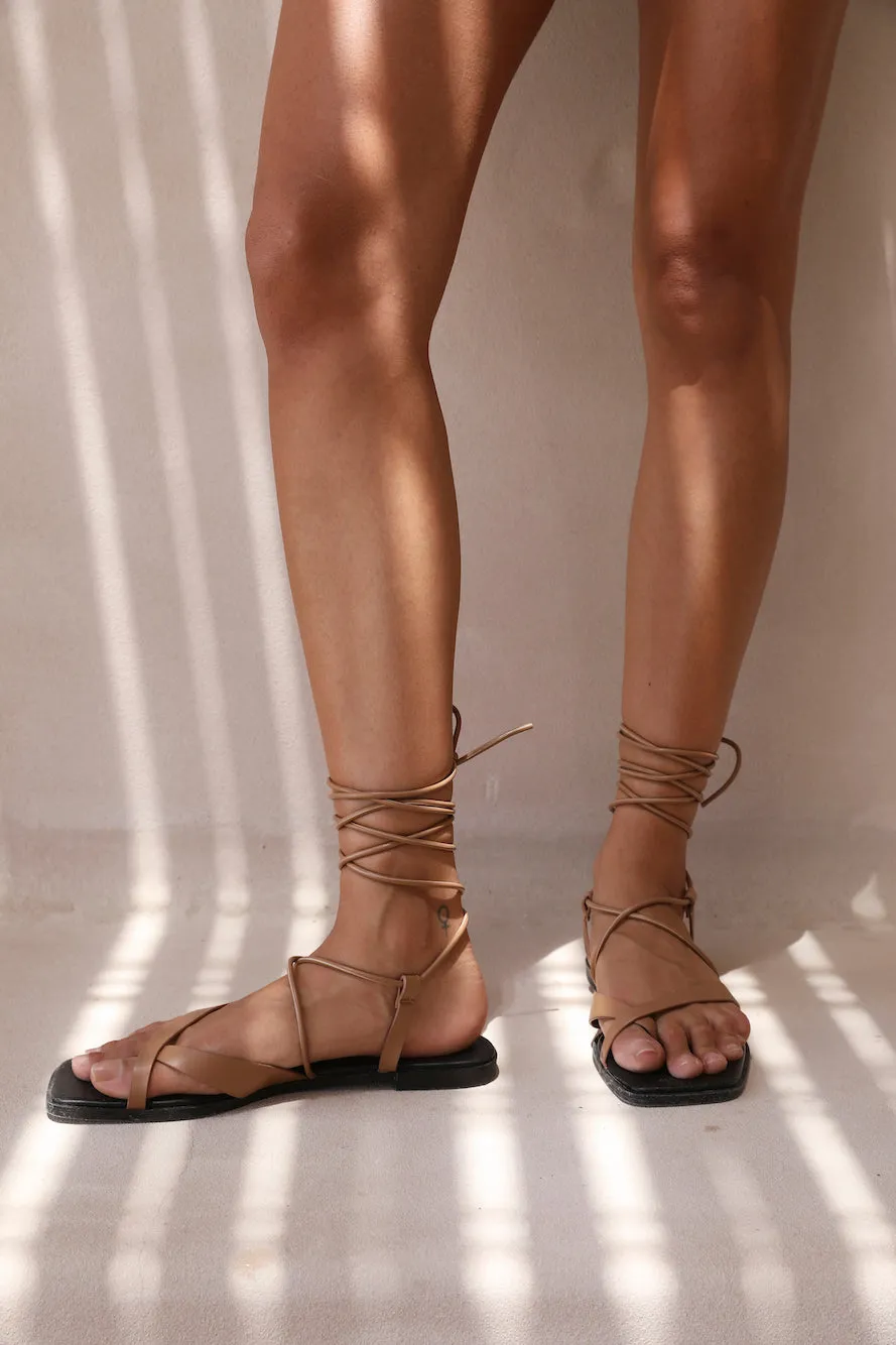 BILLINI Izara Sandals Toffee