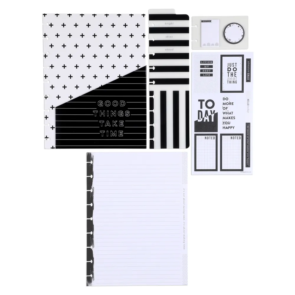 Black & White Classic Accessory Pack