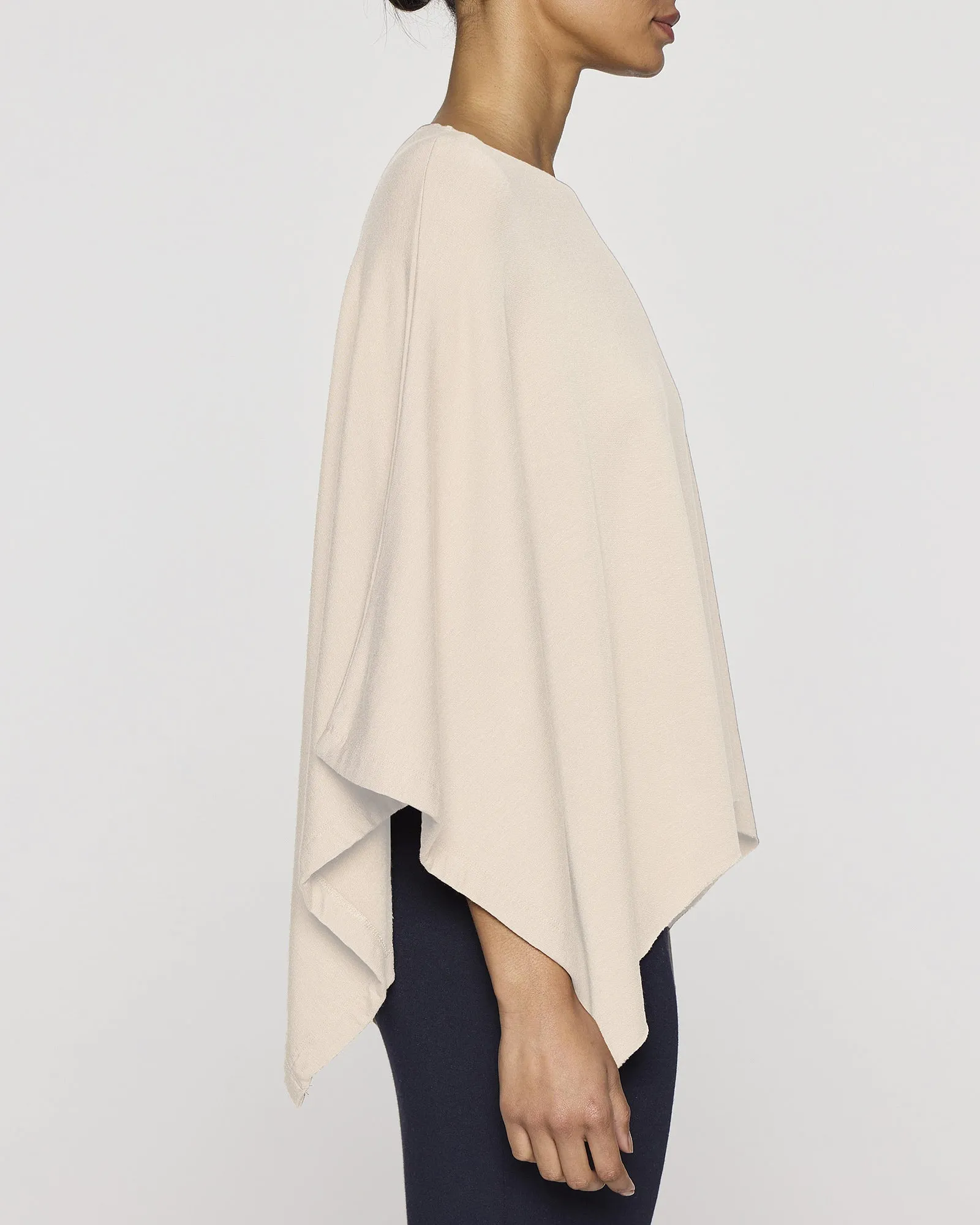 Capsule Poncho