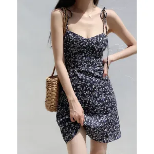 Fashionable Casual French V-neck Retro Slim Floral Fit Lace-up Dress