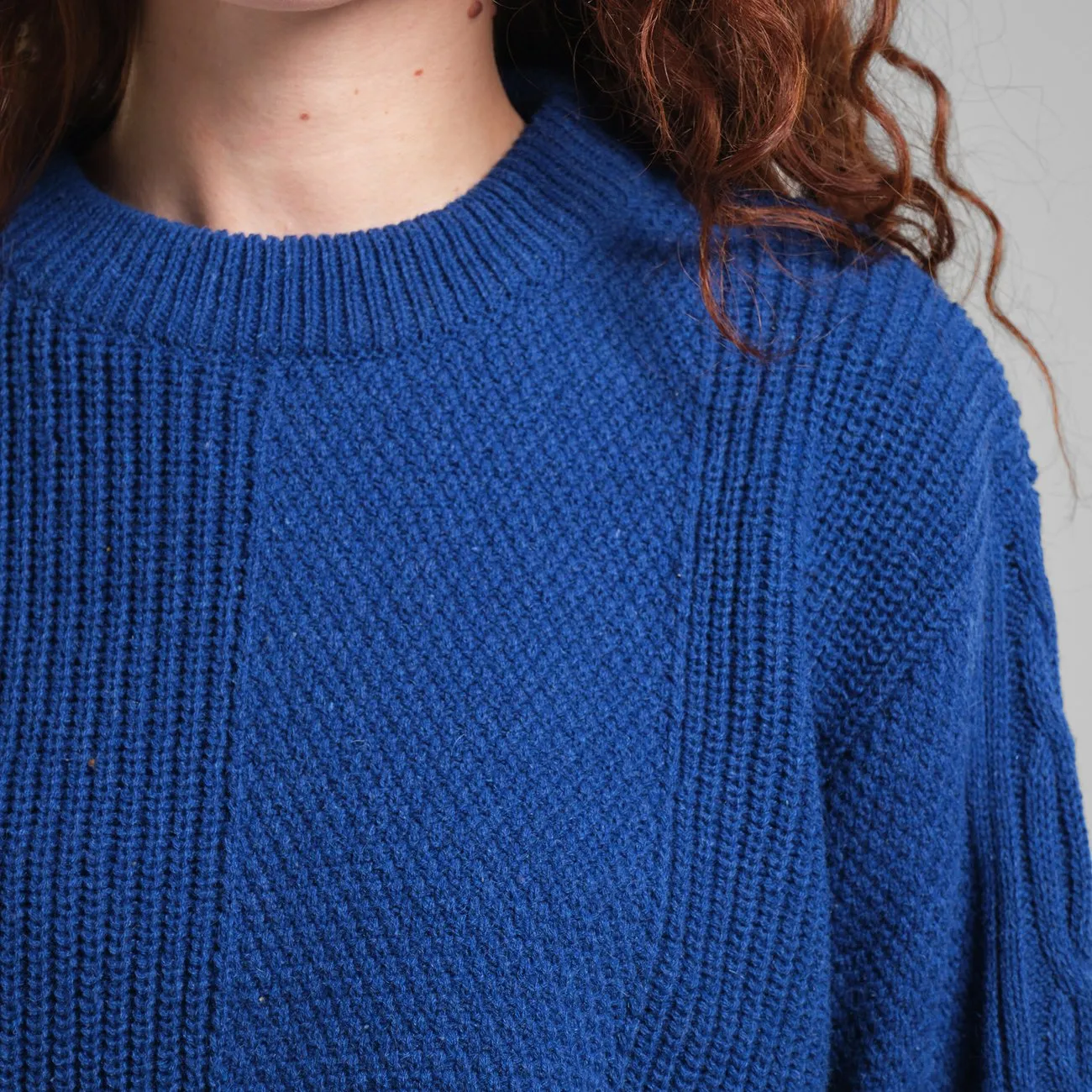 Limboda Sweater - Royal Blue