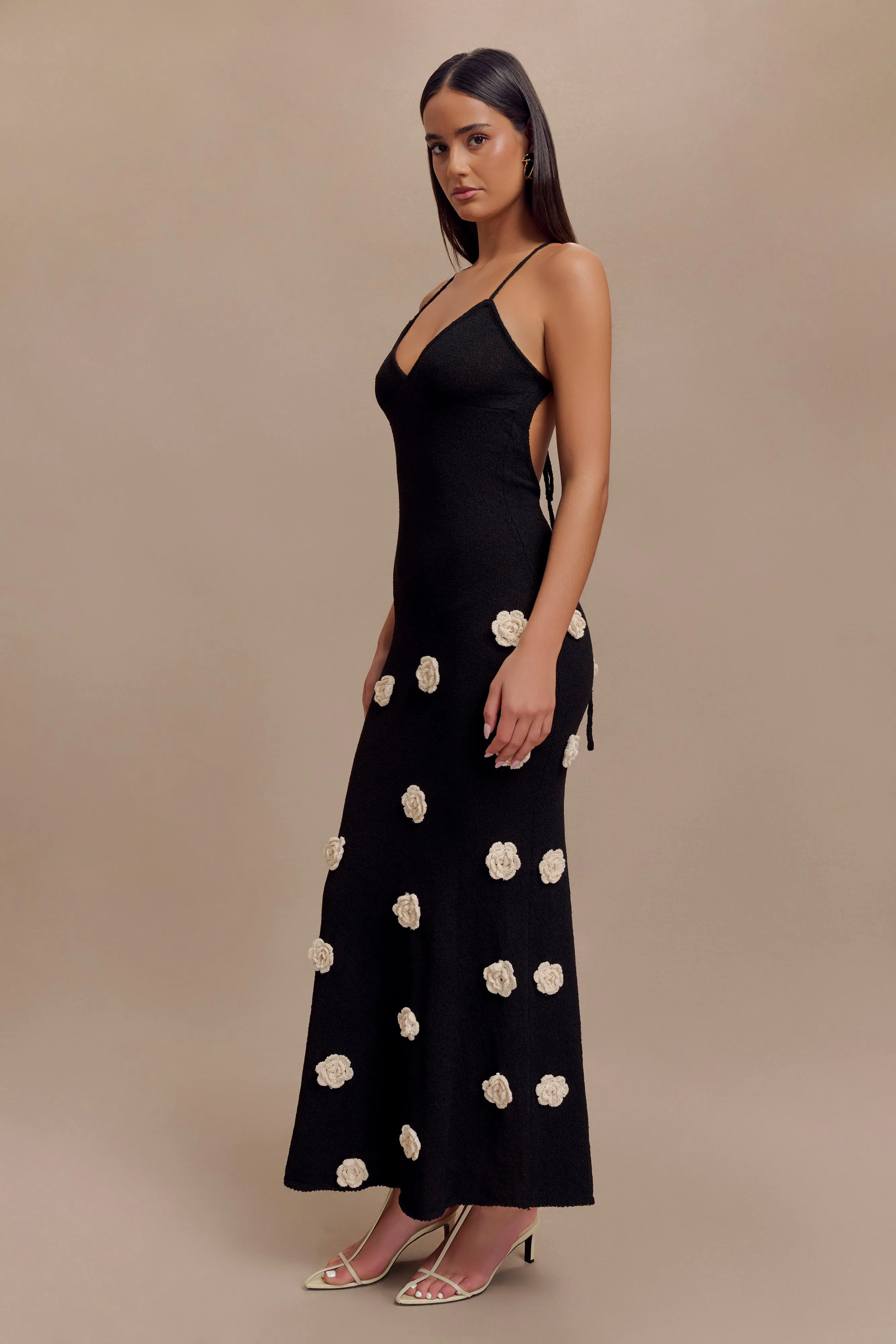 Suki Knit Maxi Dress With Flowers - Black/White