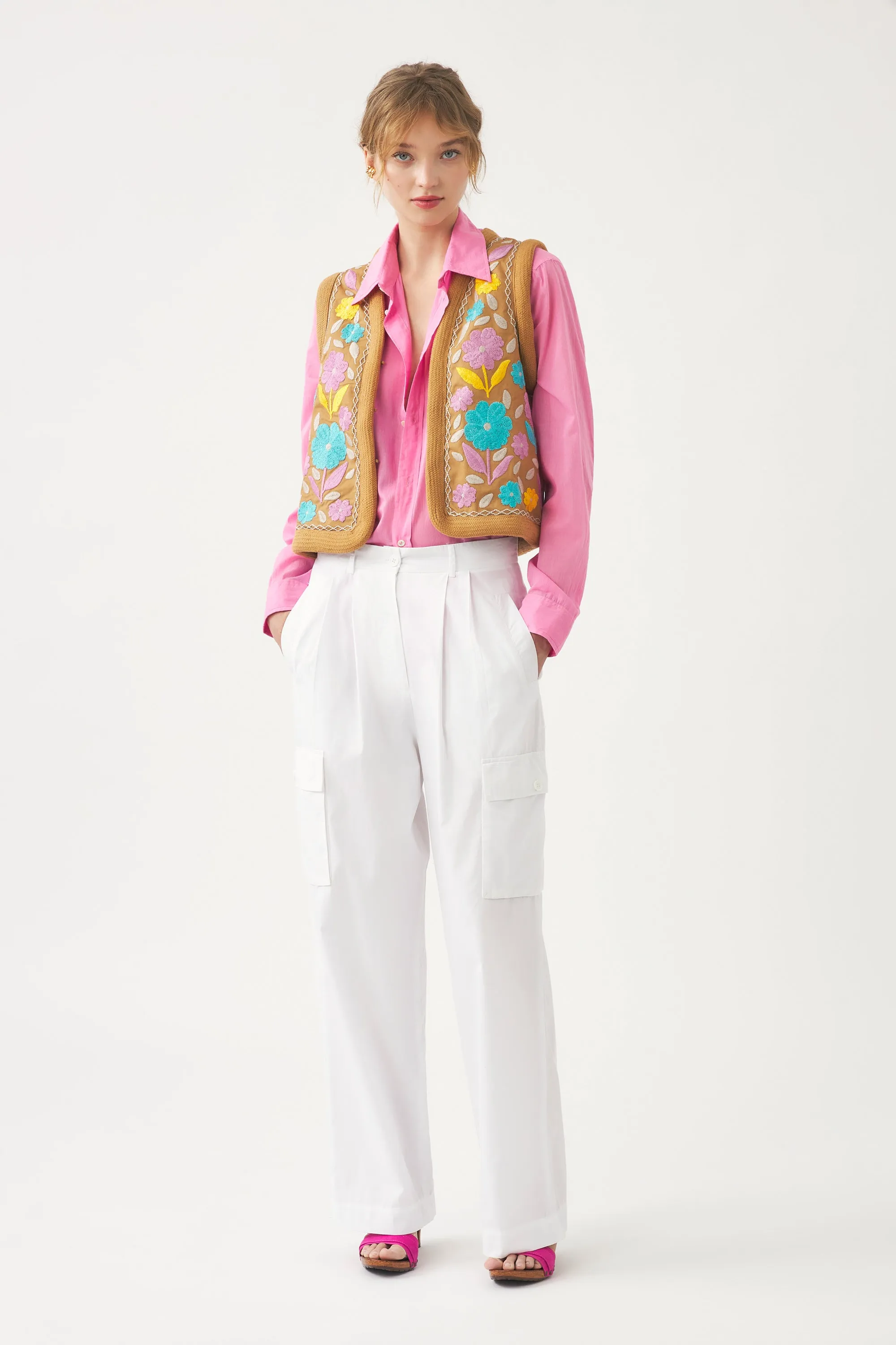 Tady Embroidered Sleeveless Gilet