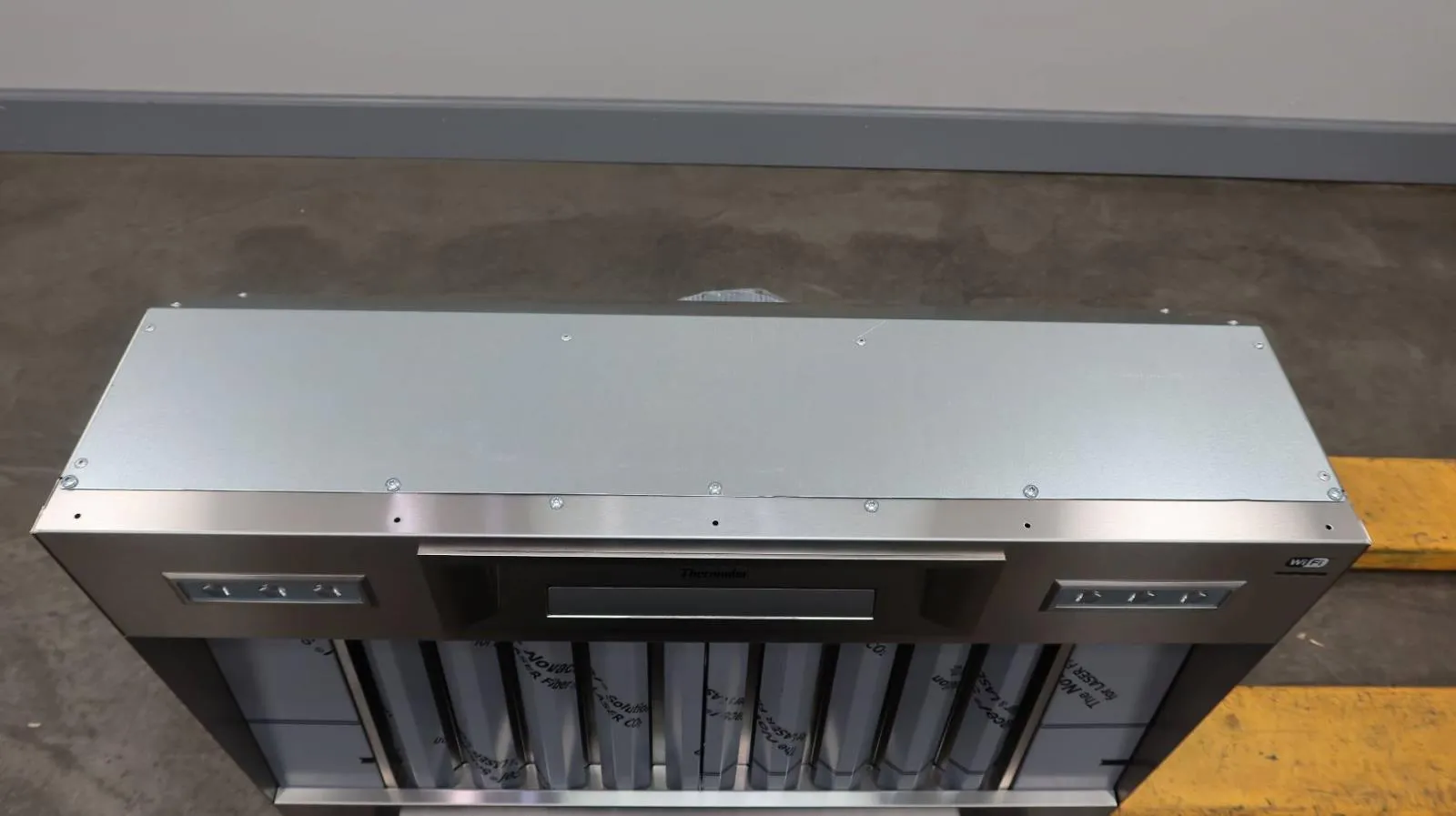 Thermador 36" Home Connect Custom SS Professional Series Insert Hood * VCIN36GWS