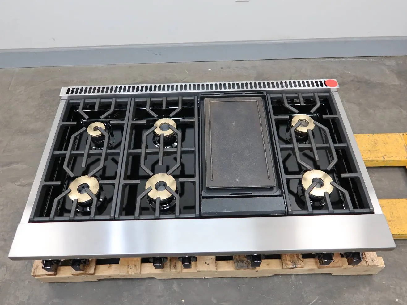 Viking '21 7 Series 48"  6 Viking Burners   REV Griddle Gas Rangetop VRT7486GSS