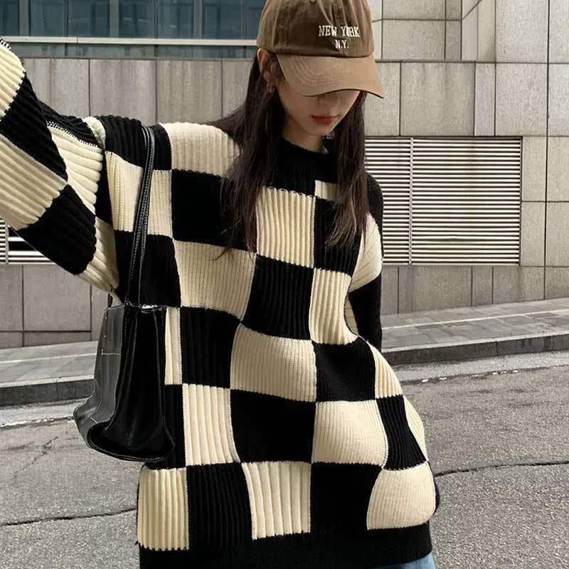 Wenkouban fall sweater Chessboard Plaid Sweater for Women 2024 Autumn and Winter New Design Sense Niche Top Retro Japanese Style Lazy Style Sweater