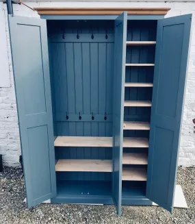 z**IN STOCK** One Only - 3 Door Traditional Hall Cloak Room Coat & Shoe Cupboard in STIFFKEY BLUE